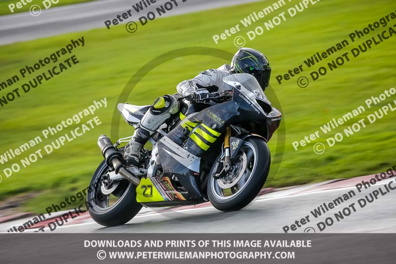 anglesey;brands hatch;cadwell park;croft;donington park;enduro digital images;event digital images;eventdigitalimages;mallory;no limits;oulton park;peter wileman photography;racing digital images;silverstone;snetterton;trackday digital images;trackday photos;vmcc banbury run;welsh 2 day enduro